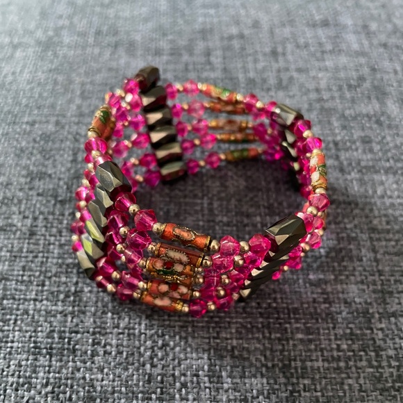 Jewelry - Beaded Magnetic Bracelet/Necklace